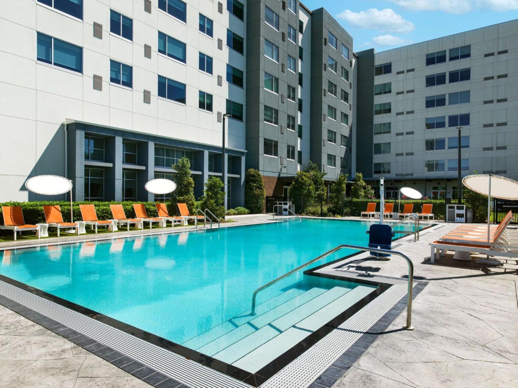 Aloft Orlando International Drive By Marriott Hotel Williamsburg Exterior photo